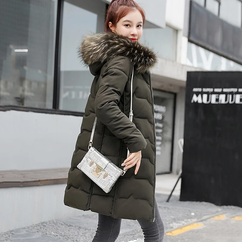 Большие размеры, женский теплый пуховик, хлопковая куртка, новые зимние парки, куртки для женщин, длинное корейское пальто с капюшоном и меховым воротником, хлопковое пальто, 4XL F1071 - Цвет: ArmyGreen