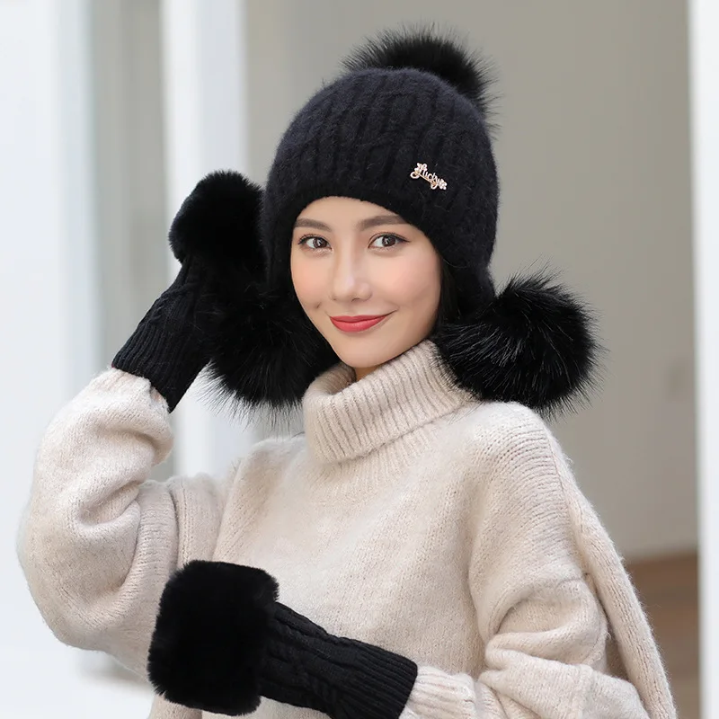 

2019 New Knitted Winter Hat Scarf Gloves Set Women Thick Warm Touch Screen Glove Beanies Soft Scarf Female For Girls Gift
