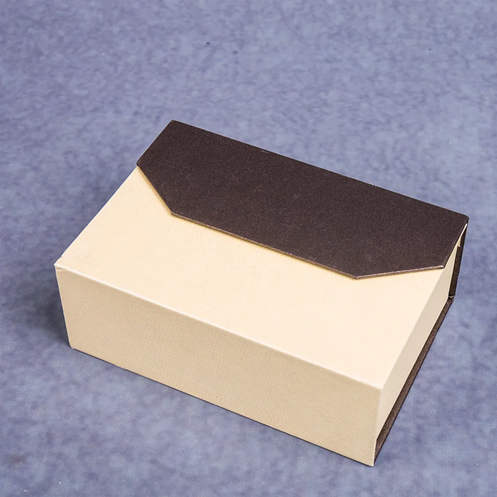 

Customized Perfume Box Magnet Folding Gift Box Sponge Inset Rigid Paper Box For Cosmetic Packing