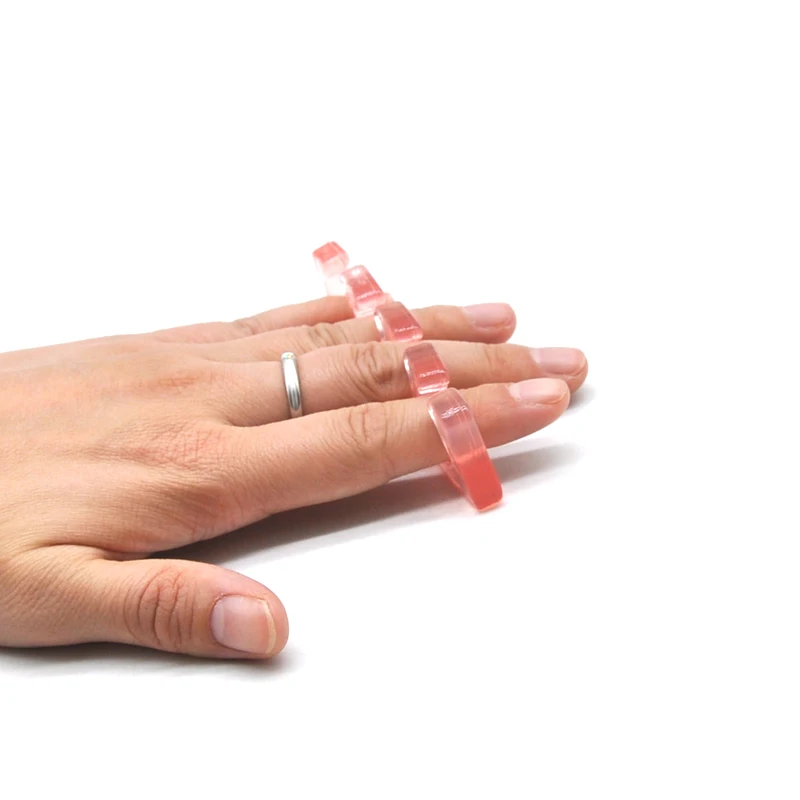 1 Pair(2 Pcs) Pink Silicone Nails Finger Separator Flexible Finger Toe Spacer Separation Soft Silica Straighteners Beauty Tools