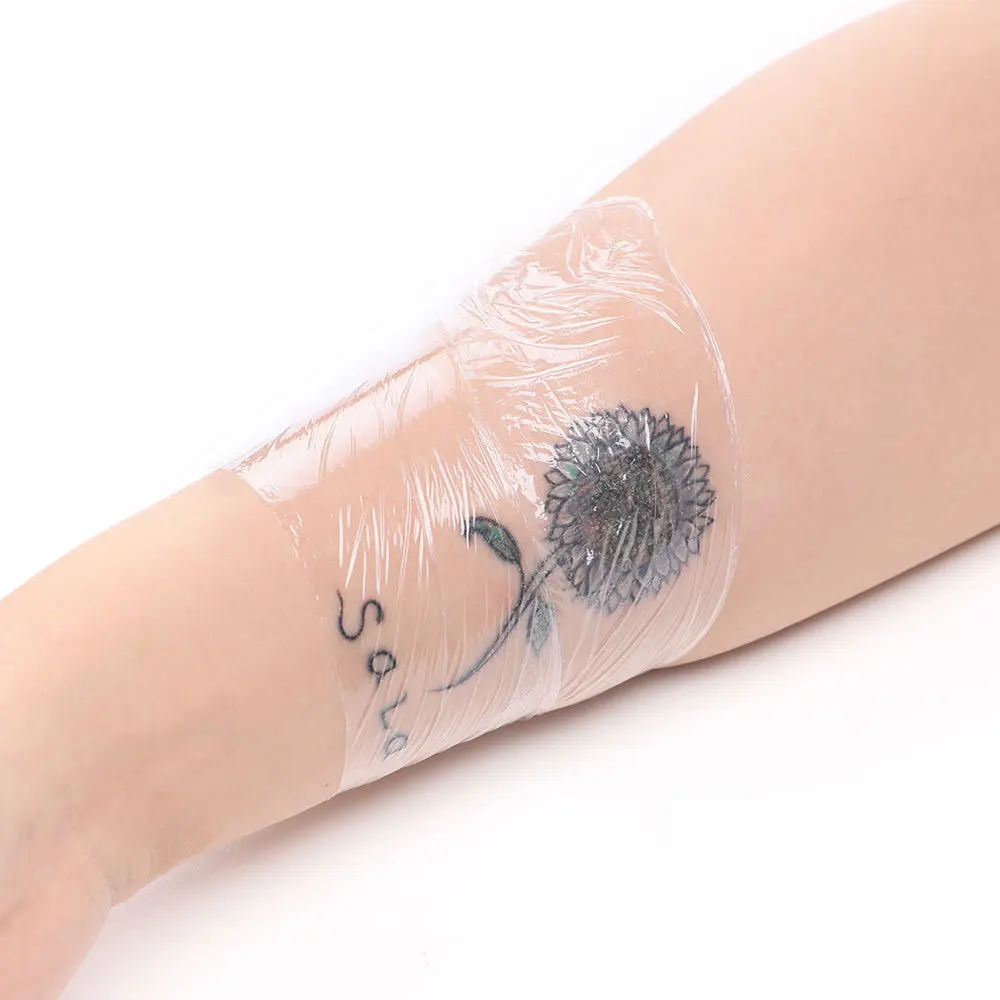 Aggregate 69+ plastic wrap tattoo in.cdgdbentre