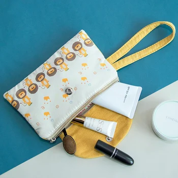 

2020New large screen mobile phone female forest art student hand bag cute zipper mobile phone bag