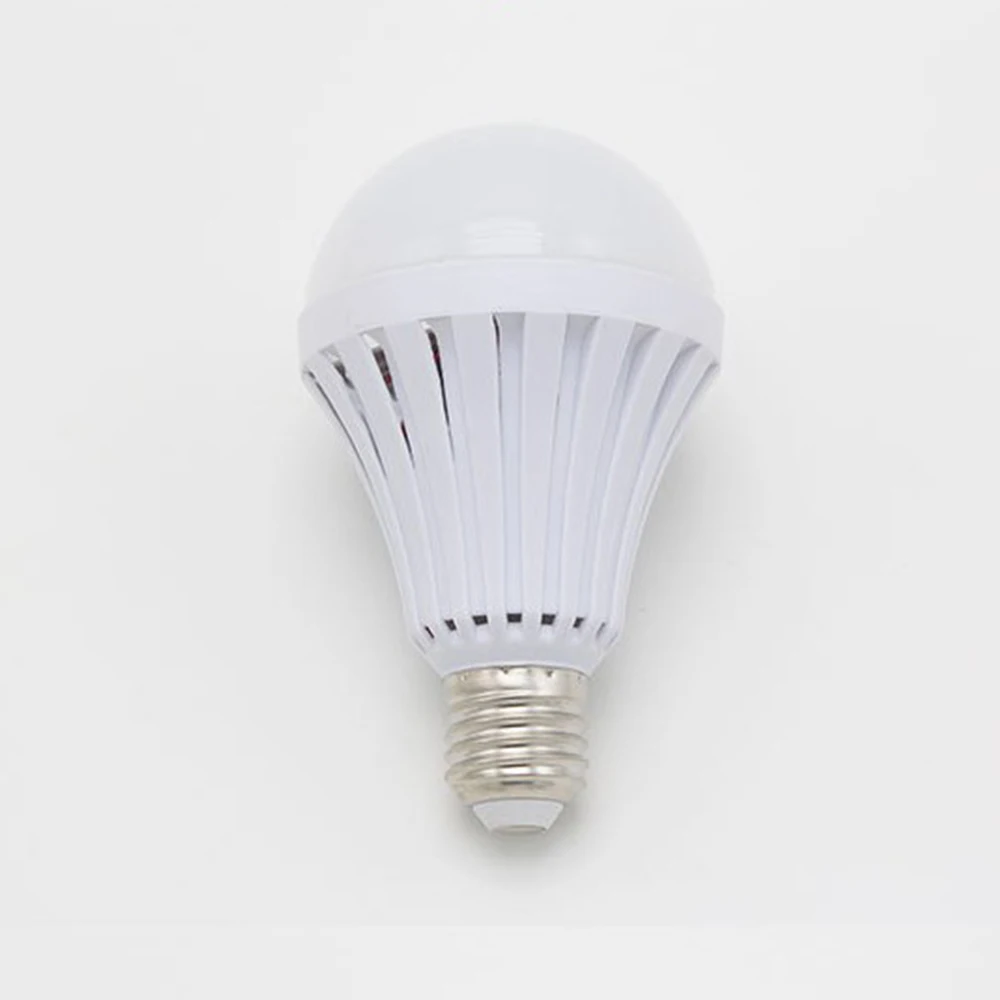 LED Smart Emergency Bulb E27 5w 9W 12W Led Emergency Light AC220V Rechargeable Battery Lighting Lamp for Outdoor Lighting Bombil 1