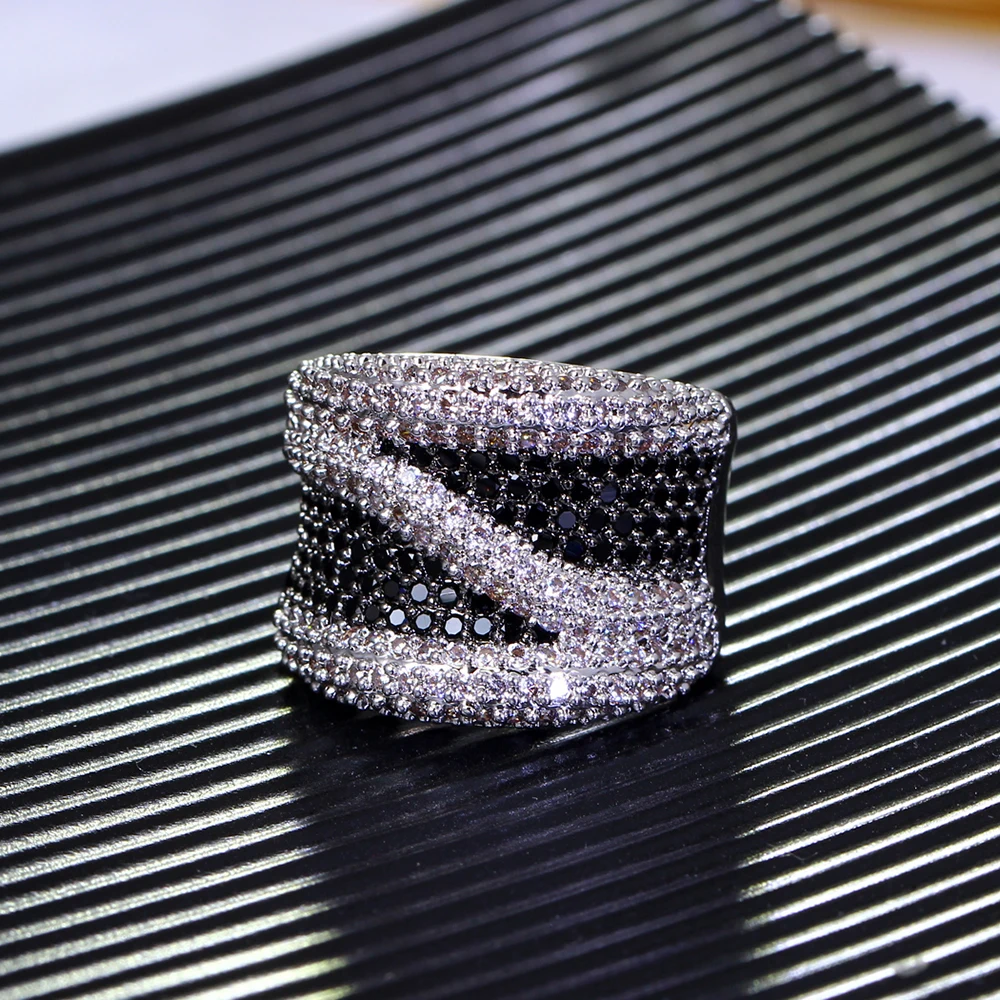 Black and white ring (9)