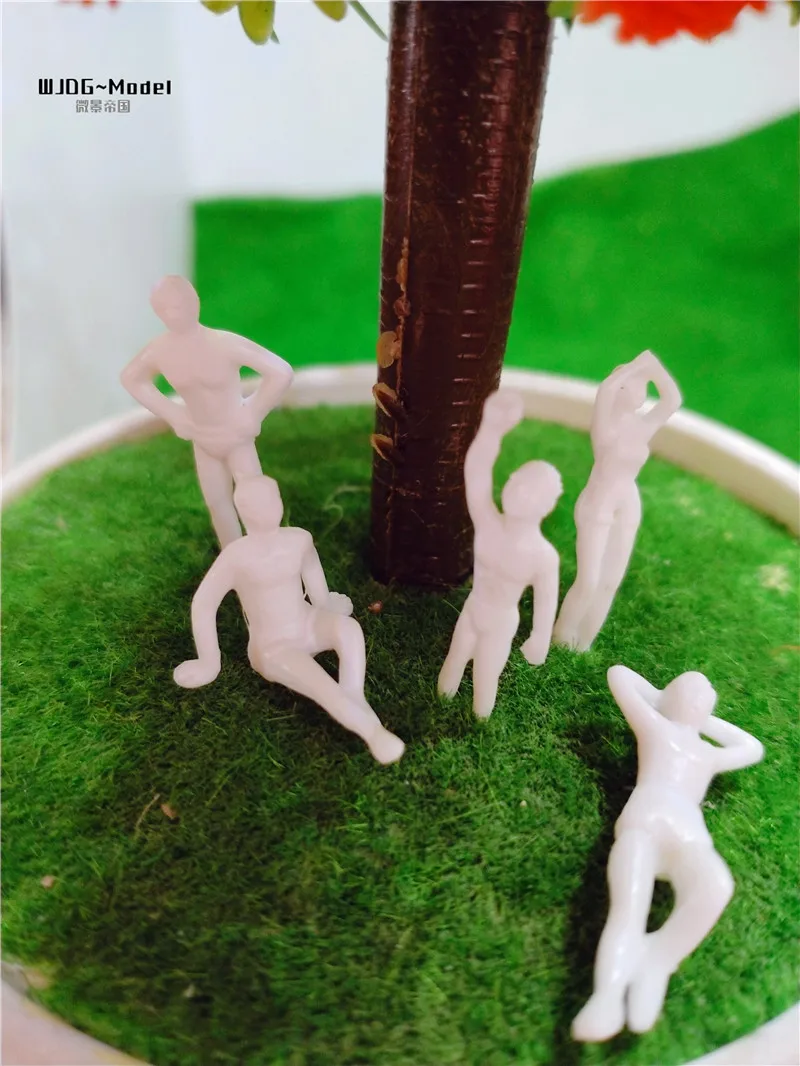1/75 personas de natación blanca no subieron el modelo de laca utilizado para el modelo de mesa de arena