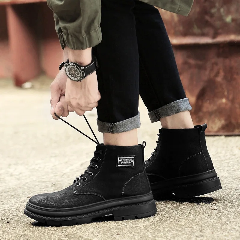 

Autumn Men High Shoes Winter Ankle Boots Cowhide Workwear Combat Boots England Martin Boots plus Velvet Two Cotton Boots
