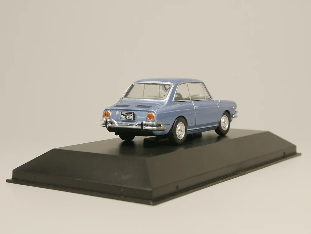 Iх O 1:43 Fiat 800 1966 бутик сплава игрушки для детей Детские игрушки модель подарок оригинальная коробка