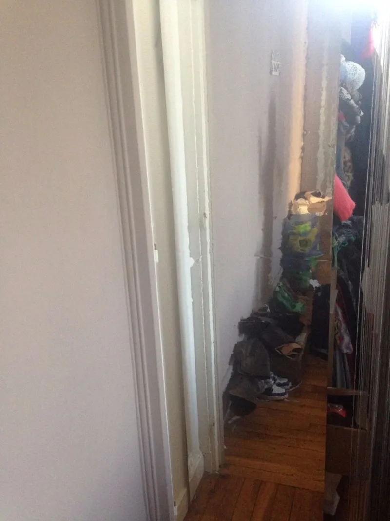 2372139822_1088068313