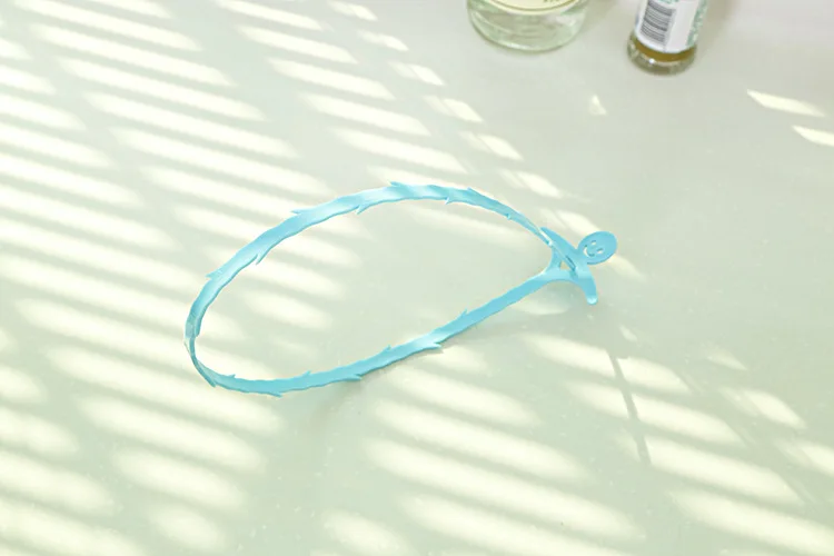 Smiley Kitchen Pipe Unclogging Hook Sewer Toilet Drainage Facility Household Sink Drainage Anti-Blocking Cleaning Hook