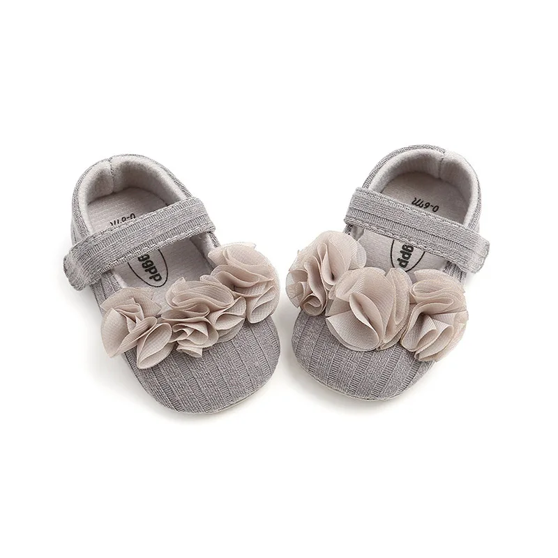 Мягкая хлопковая обувь для новорожденных девочек; нескользящая обувь для новорожденных; милая обувь принцессы с цветочным узором для девочек