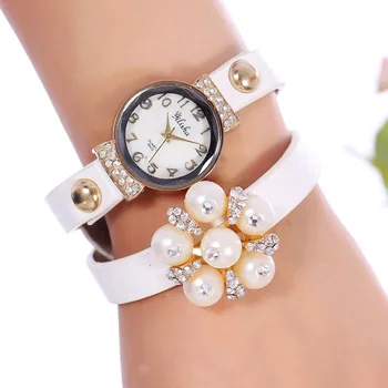 

2019 New Listing Fashion Women Watch Fashion White Pearl Flower Bracelet Watch Women Quartz Rhinestone Watch Relogio Feminino