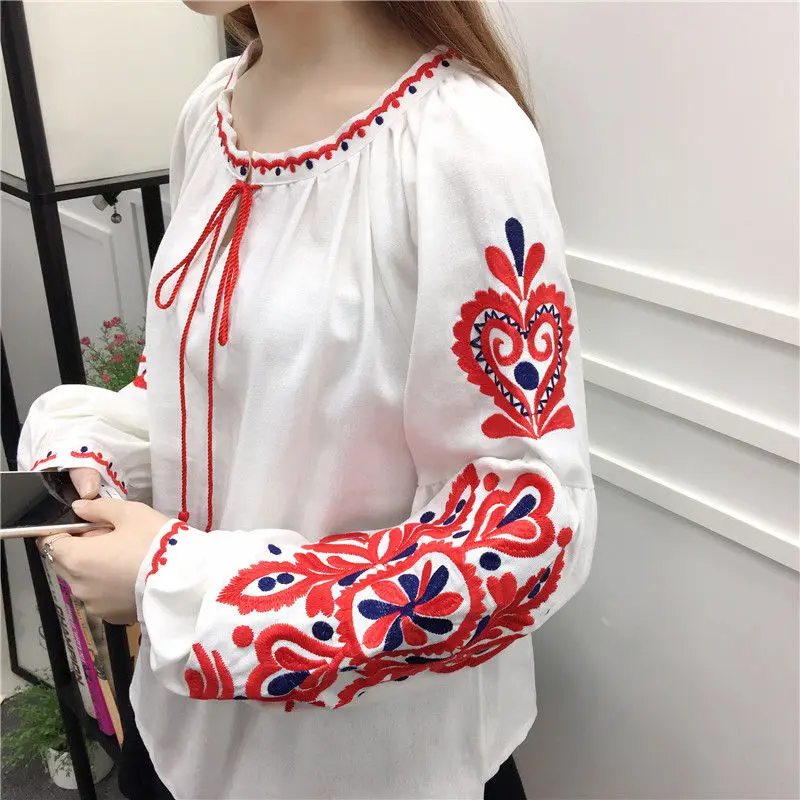 Хлопок Лен Boho вышитые блузки летние с длинным рукавом Женские блузки Белый Синий Черный Повседневная Свободная блузка AF118