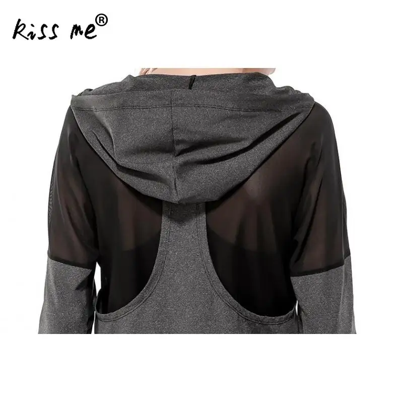 Free shipping!Polyester Slim& Quick Dry& With Siamese Cap Women Sport CoatKorean different size for choice& breathable