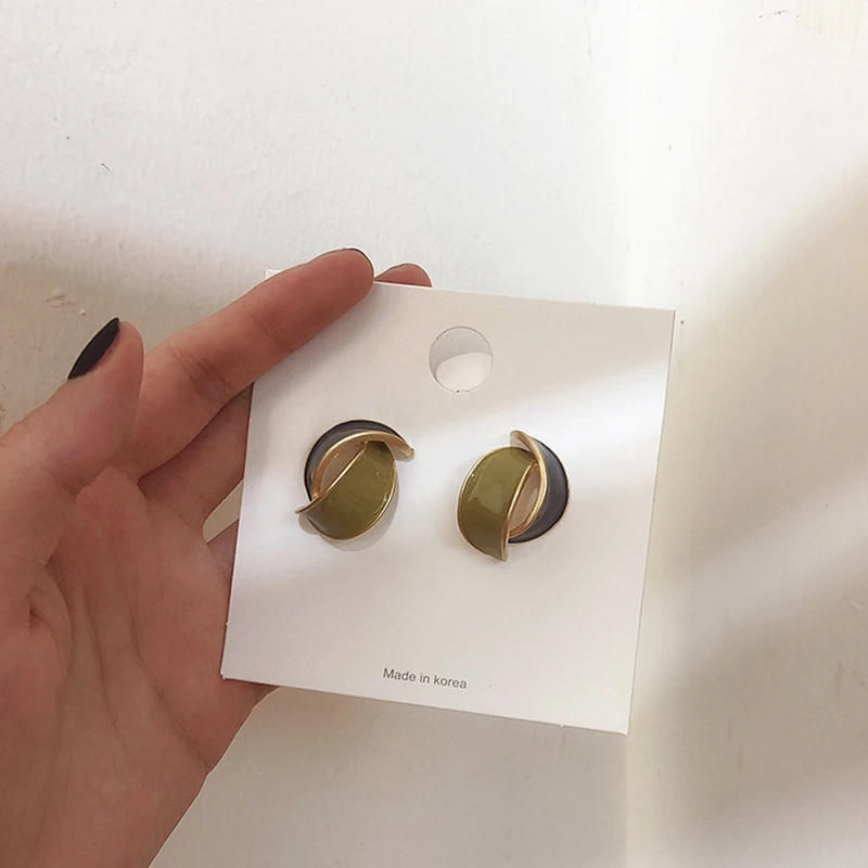 12265410879_476452910