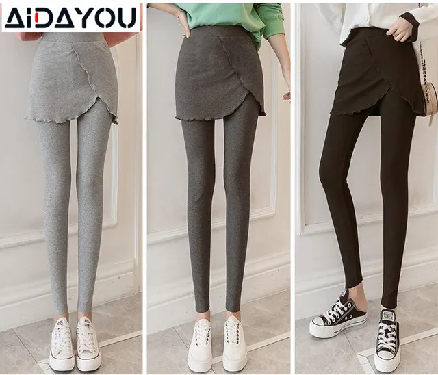 short skirt with leggings
