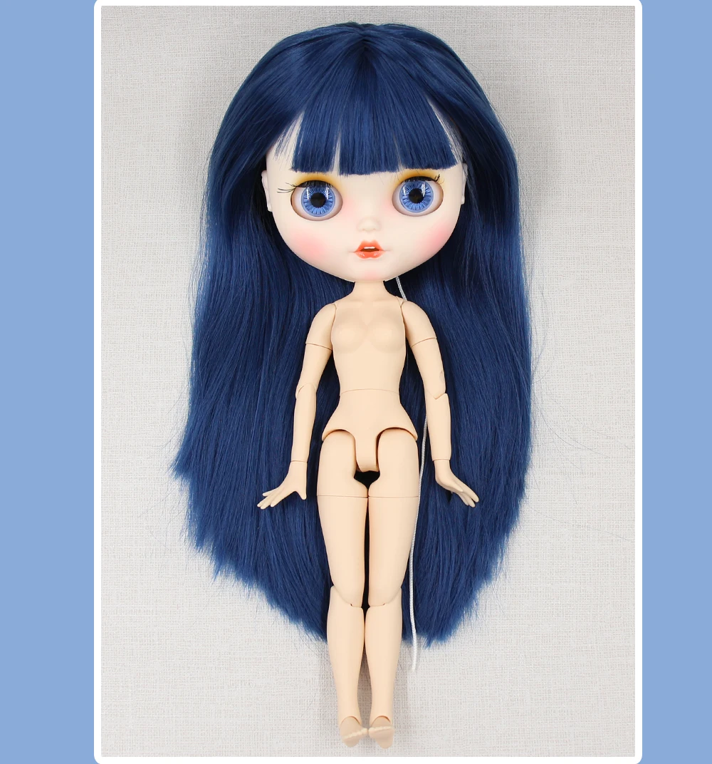 Grace – Premium Custom Neo Blythe Doll with Blue Hair, White Skin & Matte Smiling Face 4