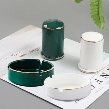 

Fashion Ceramic Ashtray Tabletop Decoration Gift for friends Hotel outdoor home decoration Light green Phnom Penh Ashtray Holder