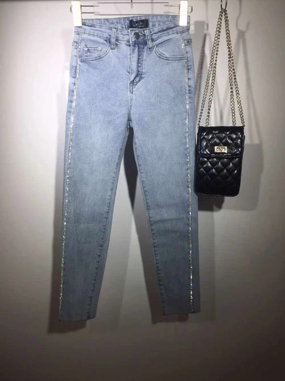 

Women's Jeans with Diamonds 2020 Spring Summer Diamond-encrusted Thin with Diamonds European Goods Nine-point Pants Jeans Woman