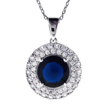

Pendant in sterling silver of 925mls with to microengastado in zircons high quality adorned with to sapphire.