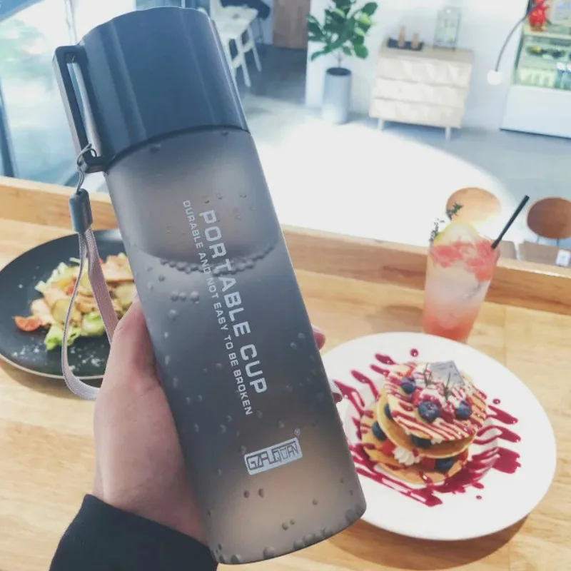 

550ml Large-capacity Plastic Cup Creative English Letters Matte Straight Cup Outdoor Portable Water Bottles