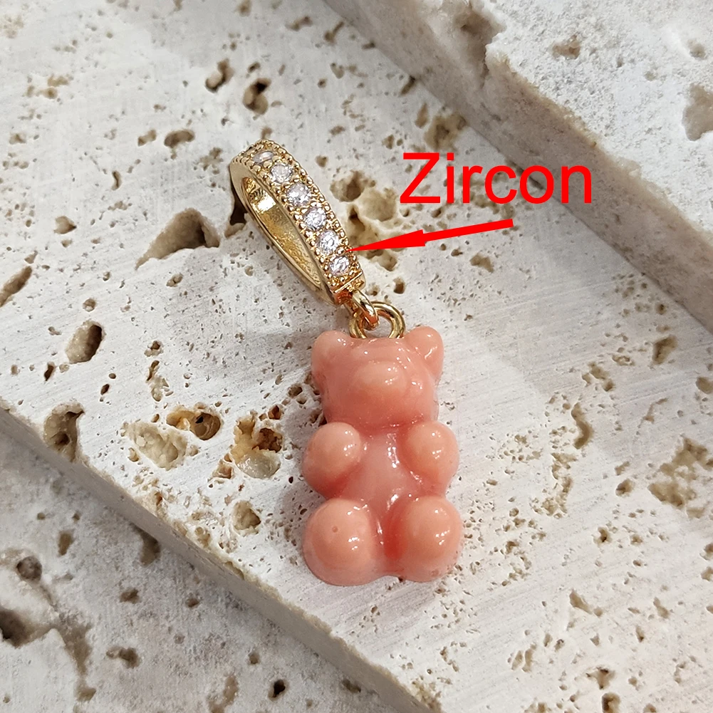 2021 Candy Color Gummy Bear Resin Pendant Necklace for Women Simple Golden Metal Chain Necklace Female Fashion Jewelry Gifts 