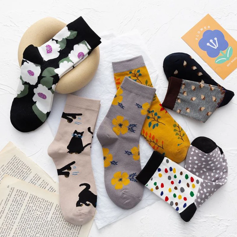 High Quality Retro Flower Cartoon Socks Women Cat Cotton Art Socks ...