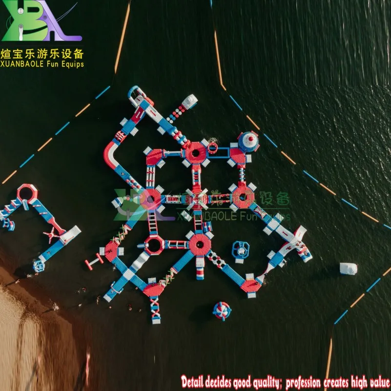 Parco Gonfiabile Gonfiabile Dell'Isola Dei Giochi Di Ostacolo Dell'Acqua Del Lago Per I Bambini E Gli Adulti