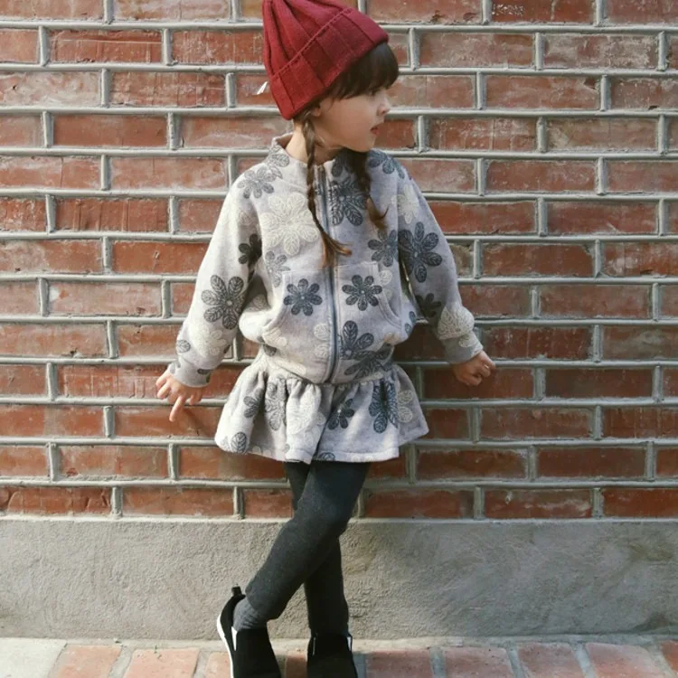 

2019 Winter Style Strawberry Shan Sweet Printed Thick plus Velvet Girls Thick Hoodie Suit