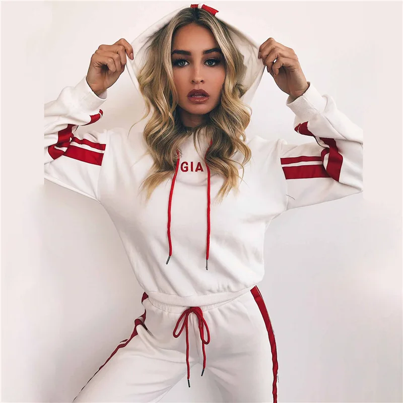 

2019 Hot Selling WOMEN'S Dress Western Style Mixed Colors Stripes Short Lace-up Hooded Casual Sweatshirt Sports Set