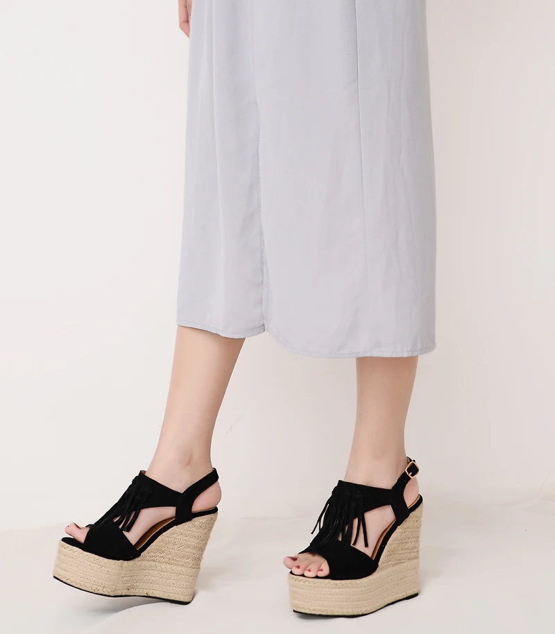 new ultra high heel wedge sandals waterproof platform muffin thick bottom Roman tassel women's sandals small size shoes 32
