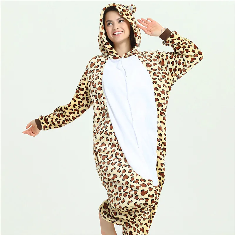 Leopard bear Зеленые пижамы для дома с трицератопами, женские пижамы с кигуруми Единорог, фланелевые пижамы с животными, зимние пижамы с единорогом, пижамы для сна - Цвет: Leopard bear