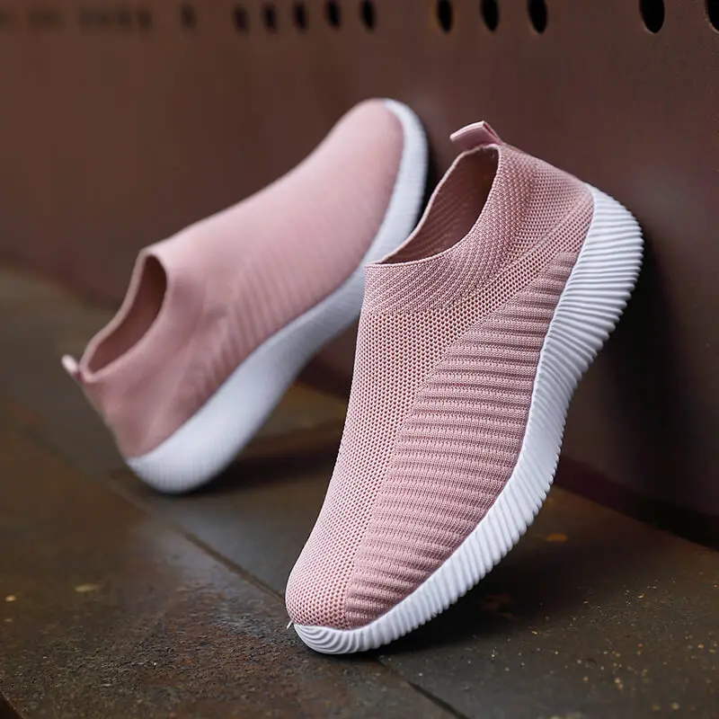 Women Walking Shoes High Quality Female Sneakers Slip On Flats Loafers Plus Size Lightweight Breathable Casual Walk | Спорт и