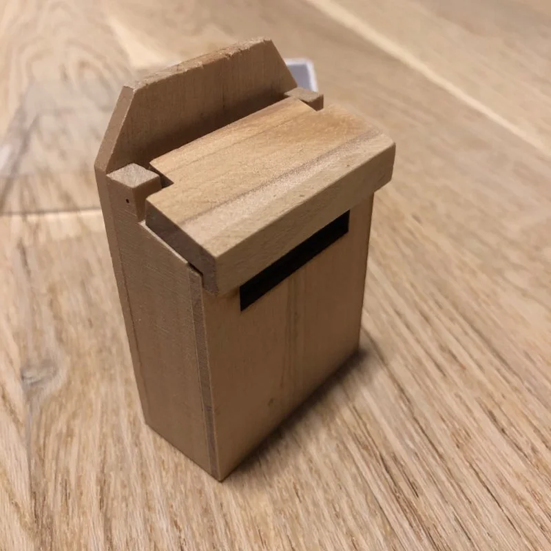 Wood Милые Красочные 1:12 Кукольный домик Миниатюрный деревянный почтовый ящик Фея дверь аксессуары Фея почтовые наклейки 4,5*2,3*7 см - Цвет: Wood
