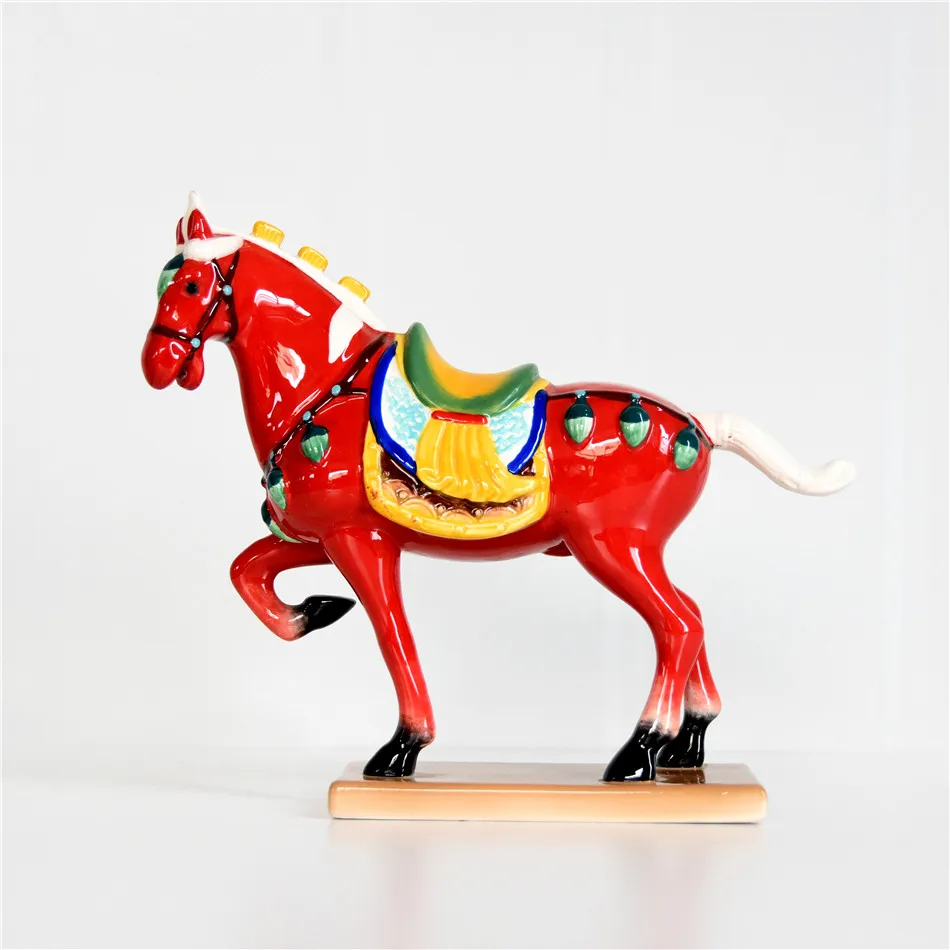 

Ceramic Horse Ornaments Office Lucky Furnishings Decorative Gifts Porcelain Animal Sculpture Modern Home Decoration