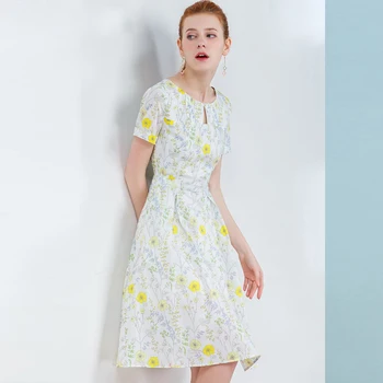 

ONLY PLUS White Dress Women Floral Printed A-line O Neck Dress 2020 Summer Short Sleeve One-Piece High Waist Spring Dress Women