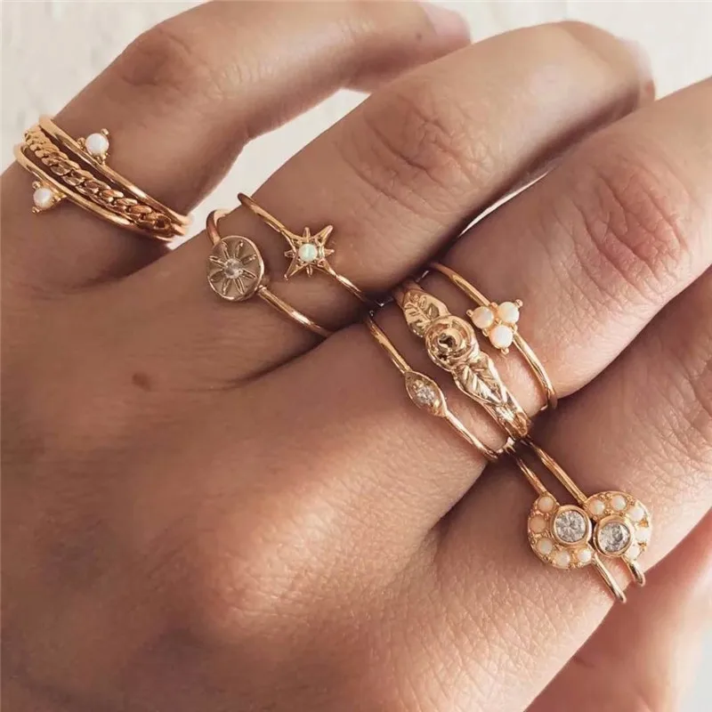 

ADOLPH 10 PCS/SET Bohemian Star Sun Opals Finger Ring Set Fashion Gold Crown Knuckle Midi Rings Women Jewelry Wedding Party Gift