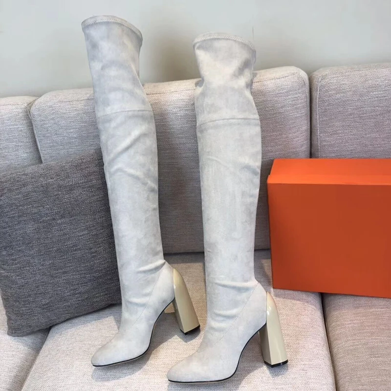 beige white Новинка; оранжевые женские сапоги до бедра на высоком каблуке; Цвет черный, белый, каштан; Замшевые Сапоги выше колена на высоком массивном каблуке; женские зимние эластичные тонкие высокие сапоги; botas mujer invierno - Цвет: beige white
