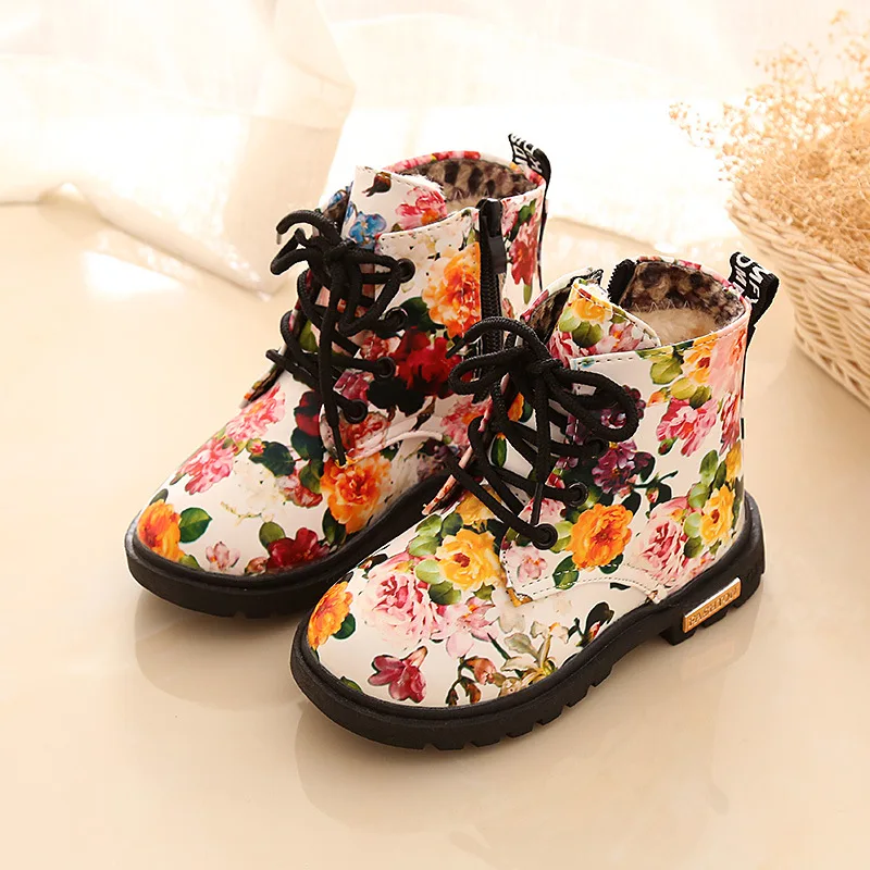 Удобная детская обувь; Ботинки martin с цветочным принтом для девочек; Botas; элегантная обувь из искусственной кожи с цветочным принтом; Детская резинка на подошве; брендовые ботинки