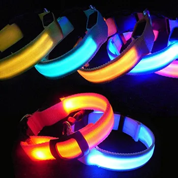 

Nylon LED Pet Dog Collar,Night Safety Flashing Glow In The Dark Dog Leash,Dogs Luminous Fluorescent Collars Pet Supplies