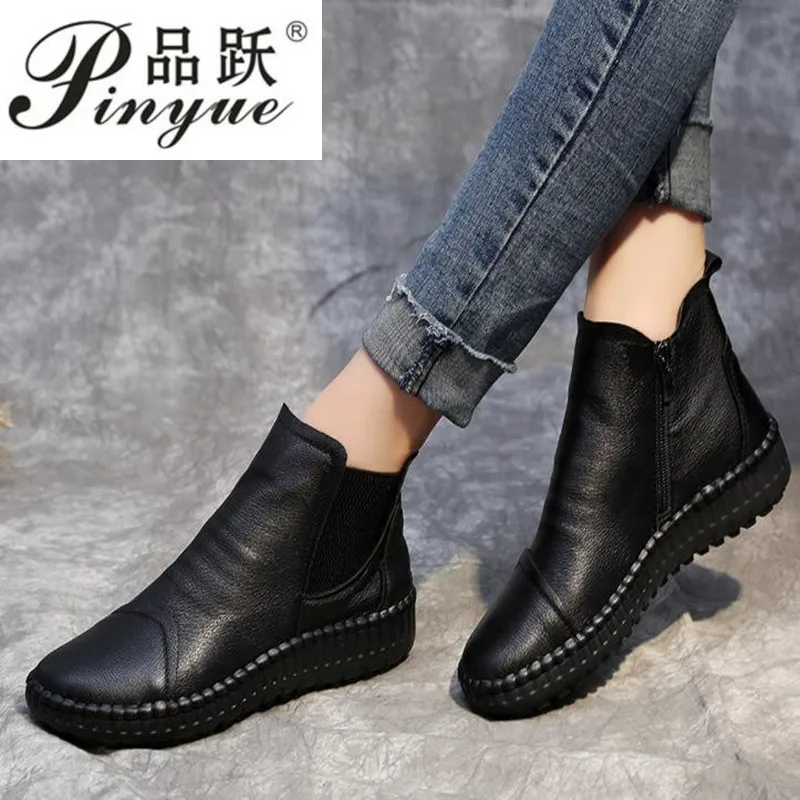 

2019 spring and autumn new women shoes flat bottom leisure soft bottom cattle leather boots