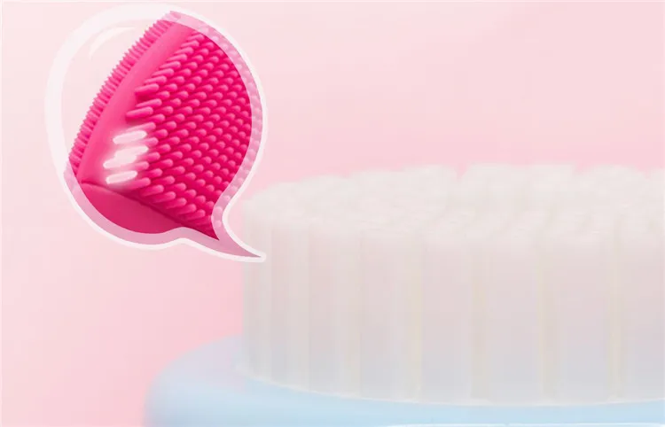 10204738032_183564739925