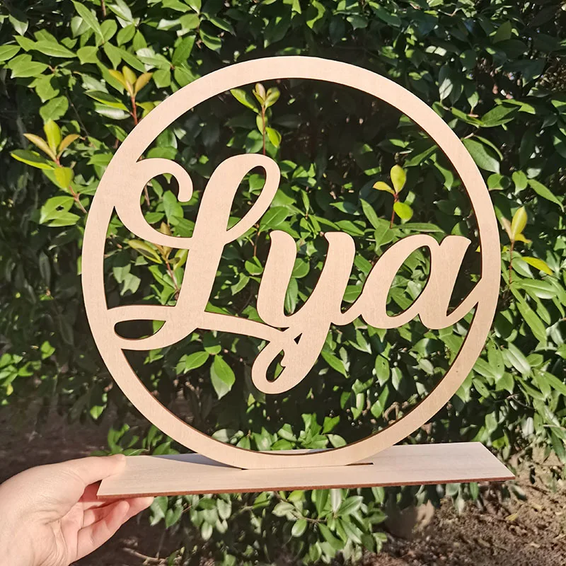 Wooden name signs Personalized Wood Circle Name Sign Wedding Wood Couples Sign decoration Table Sign with base