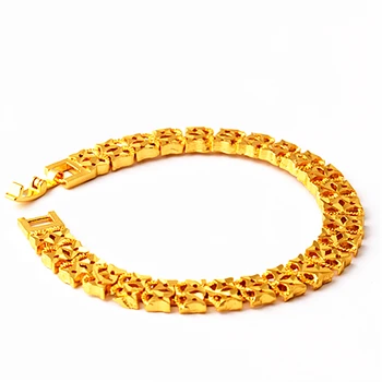 

Classic Golden bracelet temperament for men and women