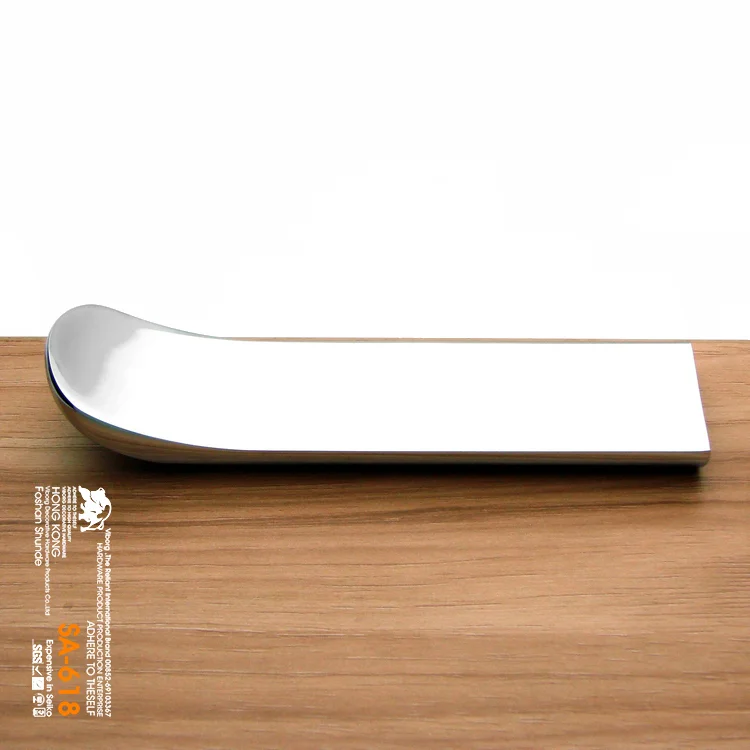 1 Piece Viborg Top Quality Zinc Alloy Modern Kitchen Cabinet