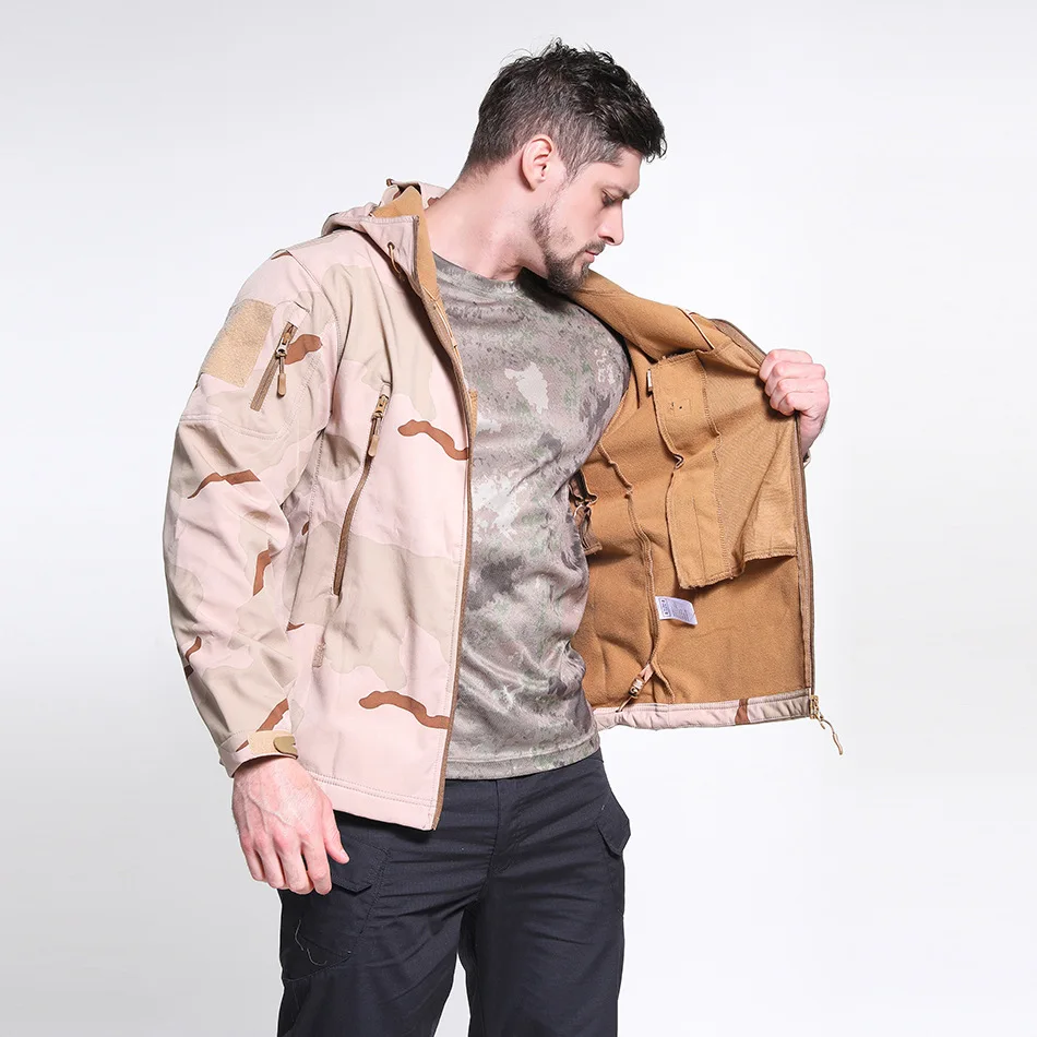 Tactical Outdoor Shark Skin Soft Cover Raincoat Jacket Sports Camouflage Autumn And Winter Men's plus Velvet Jersey Outdoor Clot