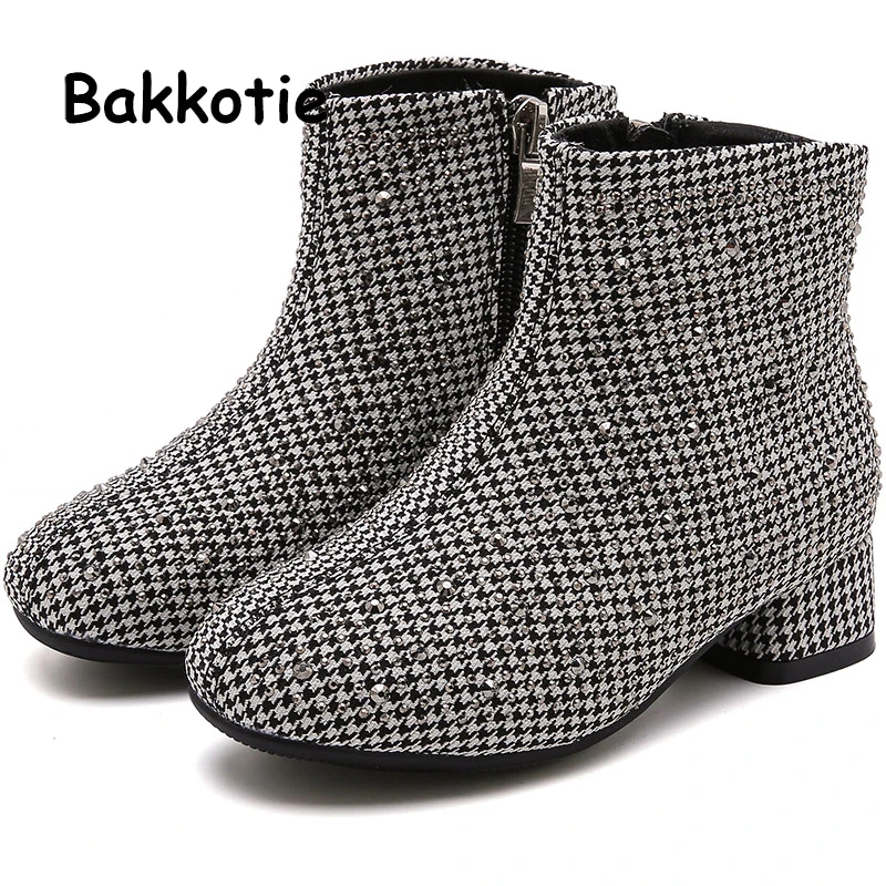 Bakkotie для маленьких девочек ботильоны Детские зимние штаны Модный комплект в клетку на молнии; теплые сапоги; изящное детское стразы принцессы обувь на меху