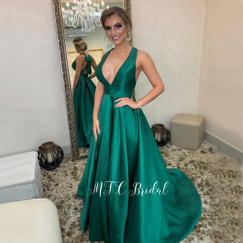 

Long Simple Evening Dress V Neck Sweep Train A Line Dark Green Prom Gowns 2019 High Quality Women Party Dresses Robe De Soiree