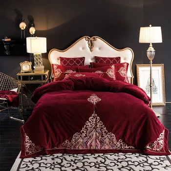 

New Winter Warm Velvet Fleece Soft Bedding Sets Royal Embroidery European Palace Queen King Duvet Cover Bed sheet Pillowcases