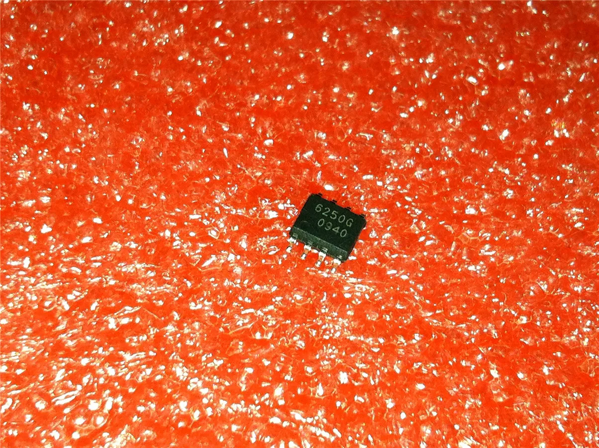 

20pcs/lot TLE6250G V33 TLE6250 6250 SOP-8 In Stock