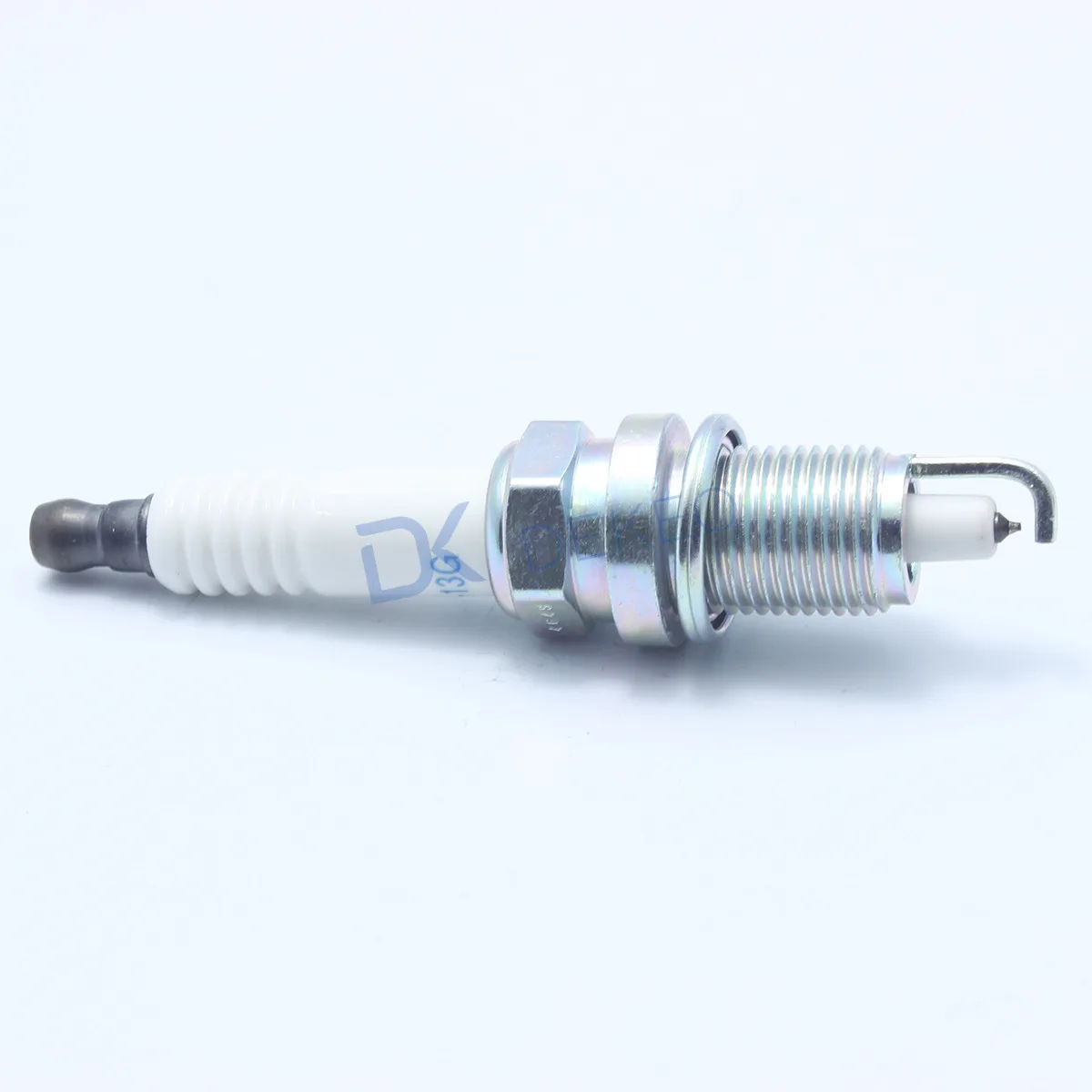 Dekeo Свеча зажигания платины для Chrysler 300 м Concorde LHS Pacifica Sebring Plymouth Prowler Volkswagen Routan ZFR5LP-13G